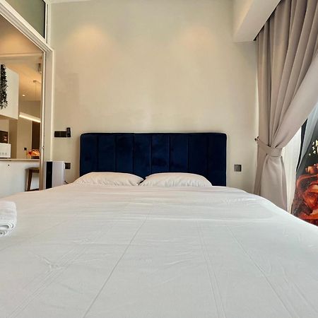 Five Star Suites Klcc 500M Lrt Full Luxury Facilities Superb Location! クアラルンプール エクステリア 写真