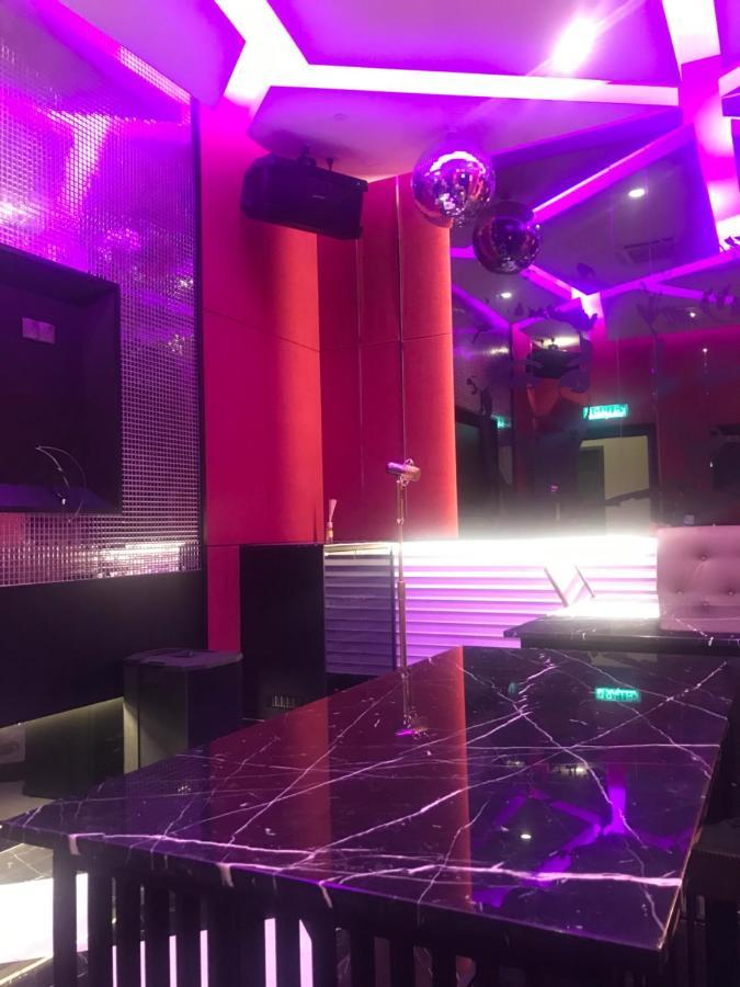 Five Star Suites Klcc 500M Lrt Full Luxury Facilities Superb Location! クアラルンプール エクステリア 写真