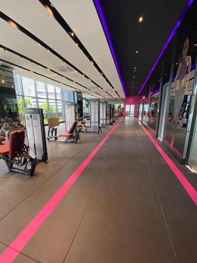 Five Star Suites Klcc 500M Lrt Full Luxury Facilities Superb Location! クアラルンプール エクステリア 写真
