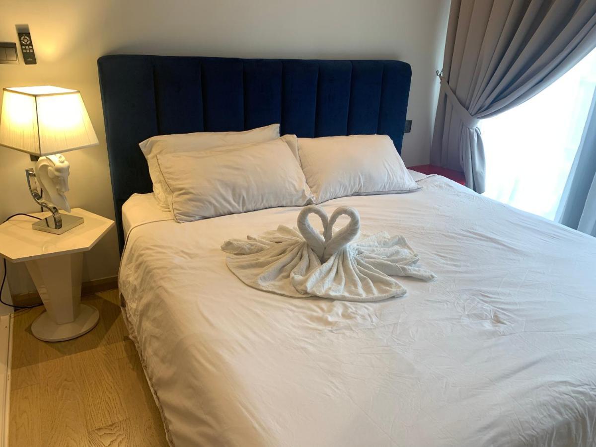 Five Star Suites Klcc 500M Lrt Full Luxury Facilities Superb Location! クアラルンプール エクステリア 写真