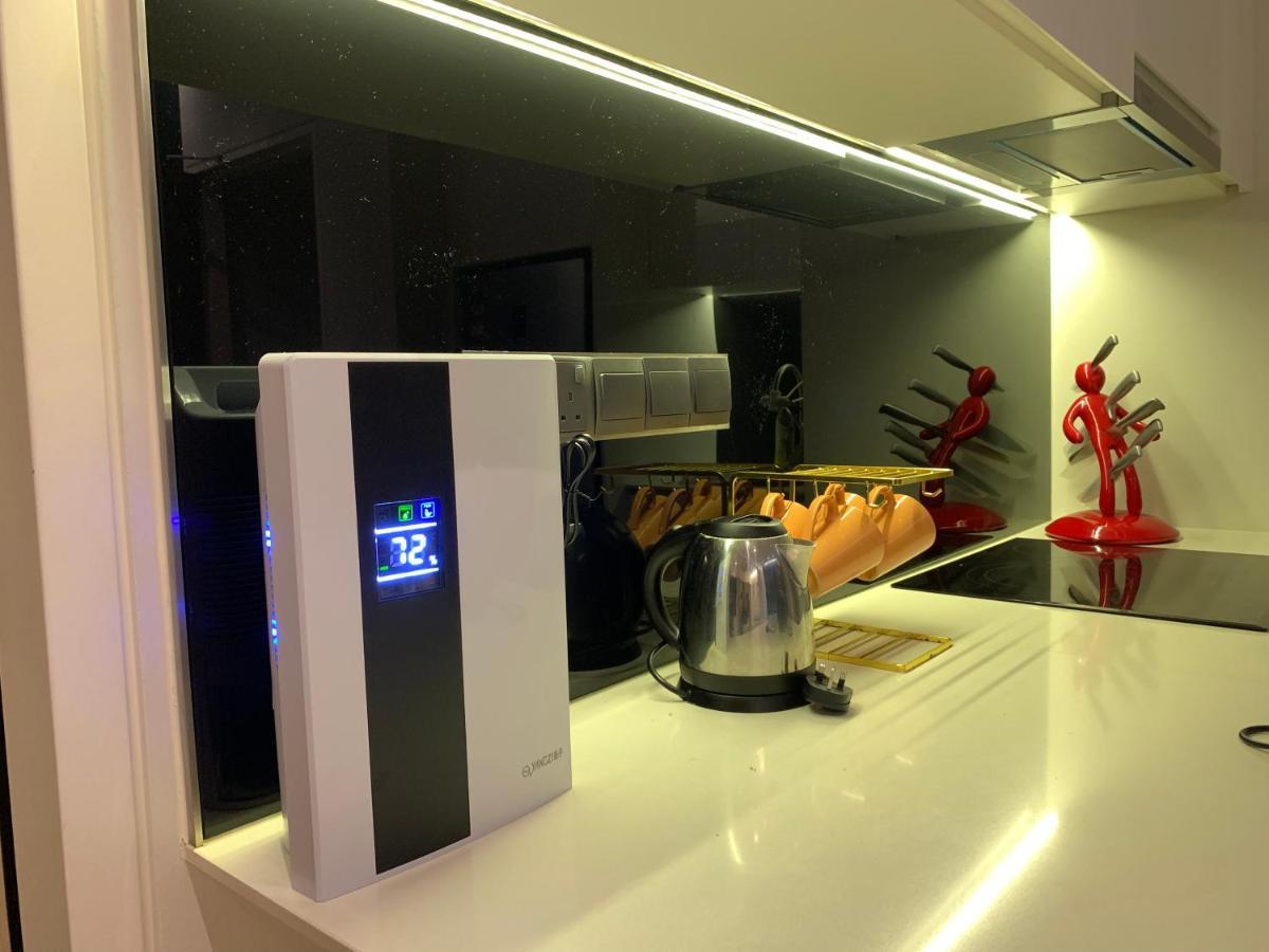 Five Star Suites Klcc 500M Lrt Full Luxury Facilities Superb Location! クアラルンプール エクステリア 写真