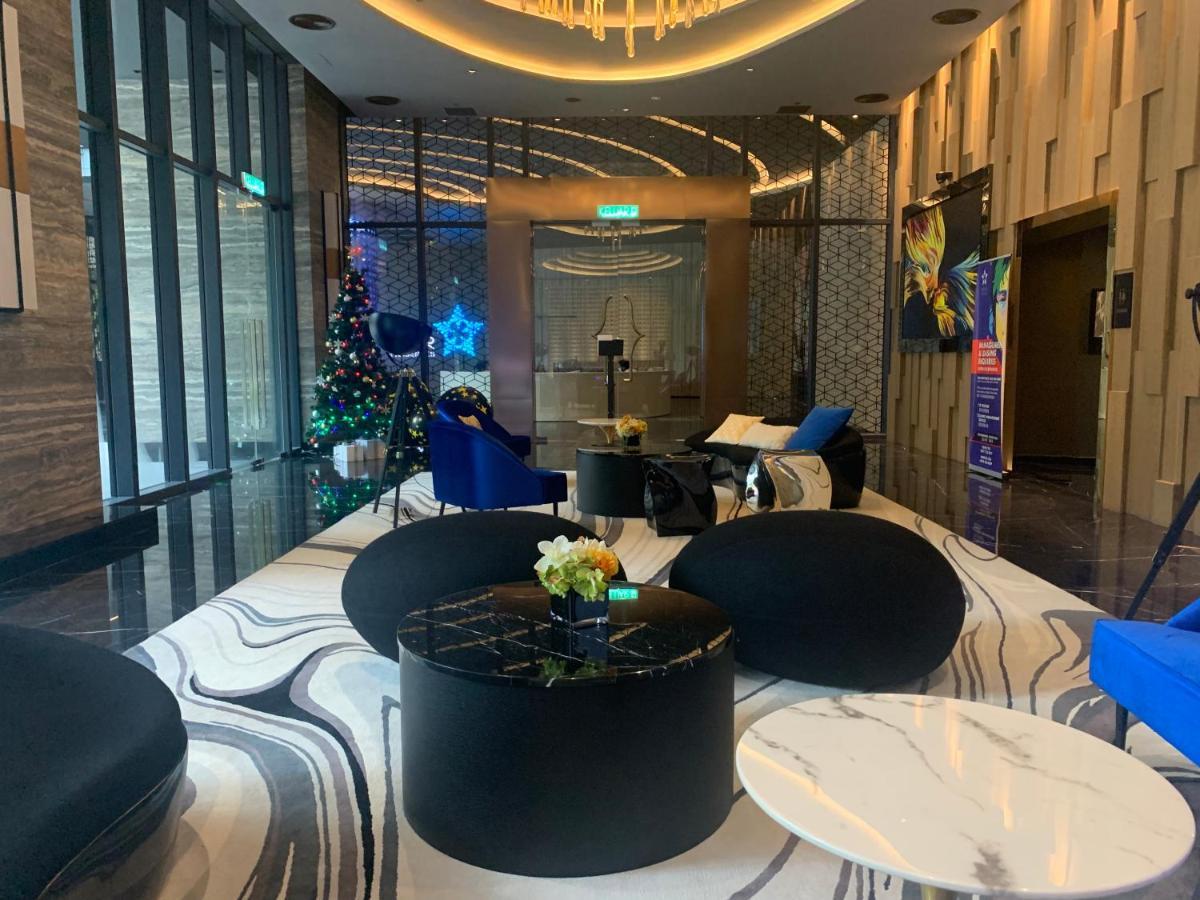Five Star Suites Klcc 500M Lrt Full Luxury Facilities Superb Location! クアラルンプール エクステリア 写真