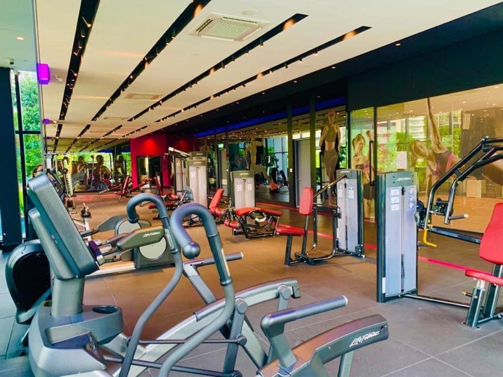 Five Star Suites Klcc 500M Lrt Full Luxury Facilities Superb Location! クアラルンプール エクステリア 写真